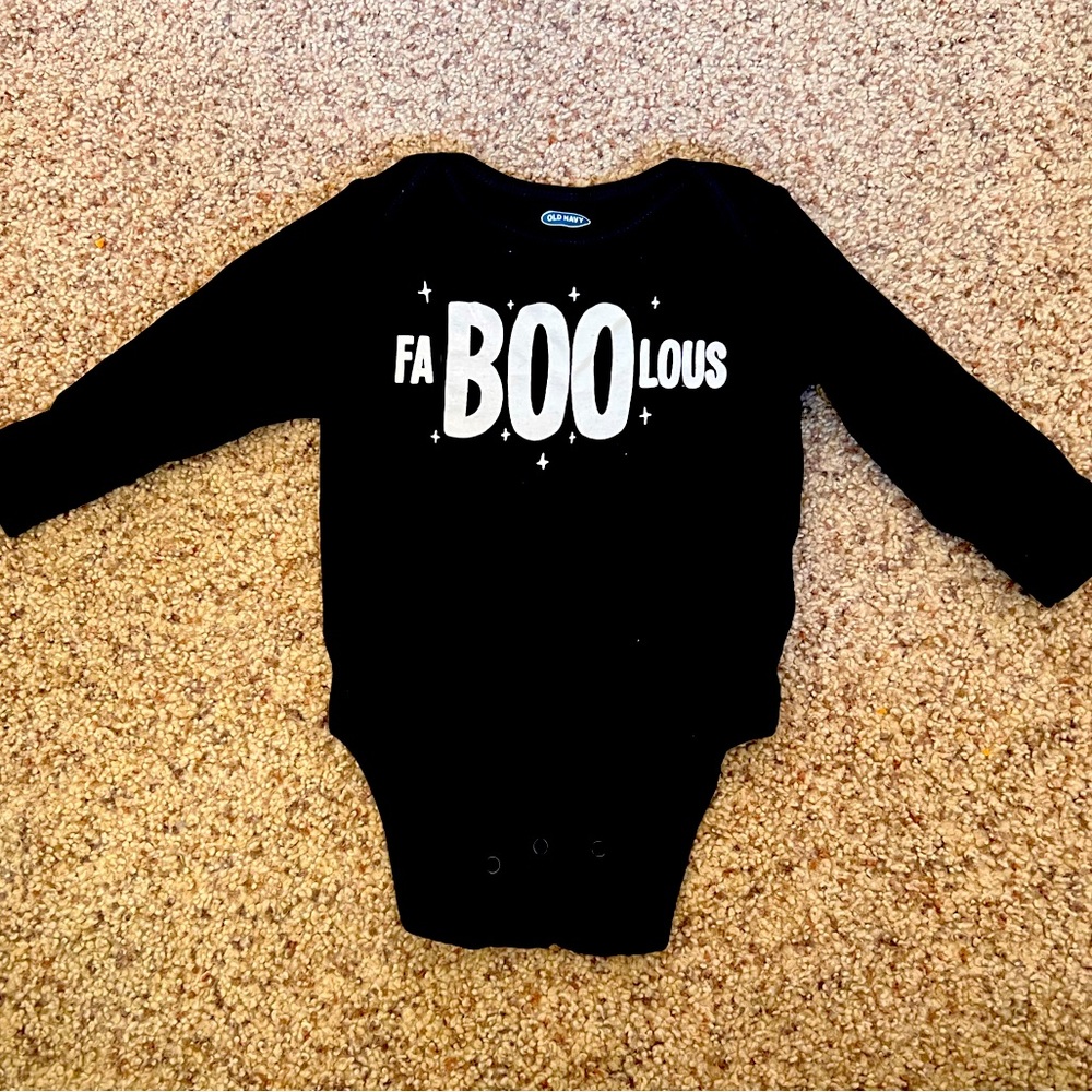 Old Navy Baby Size 9-12M FaBOOlous Halloween onesie